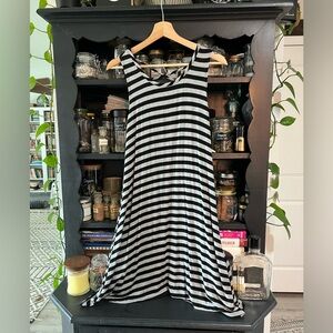 Olivia Rae Back & Gray Striped Sleeveless Dress with Back Detail Straps